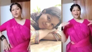 Bangladeshi Tiktoker Showing Fingering