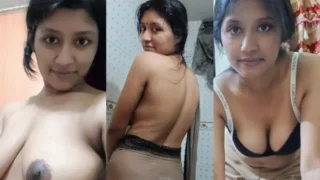 Bengali Cute Cheater Boudi Licking Pussy & Sex Hard