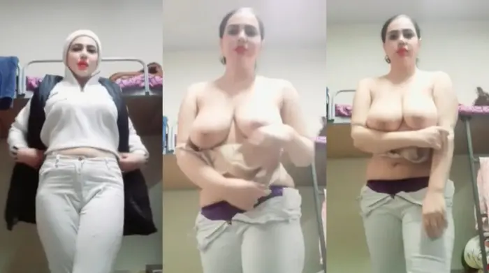 Cute Red Lipstick Babe Playing with Boobs Video